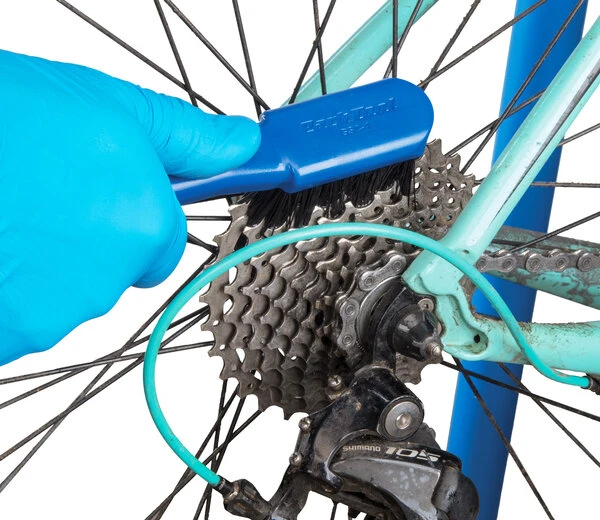Park Tool GSC-4 Bicycle Cassette Cleaning Brush 6 Park Tool GSC-4 Bicycle Cassette Cleaning Brush - Image 4